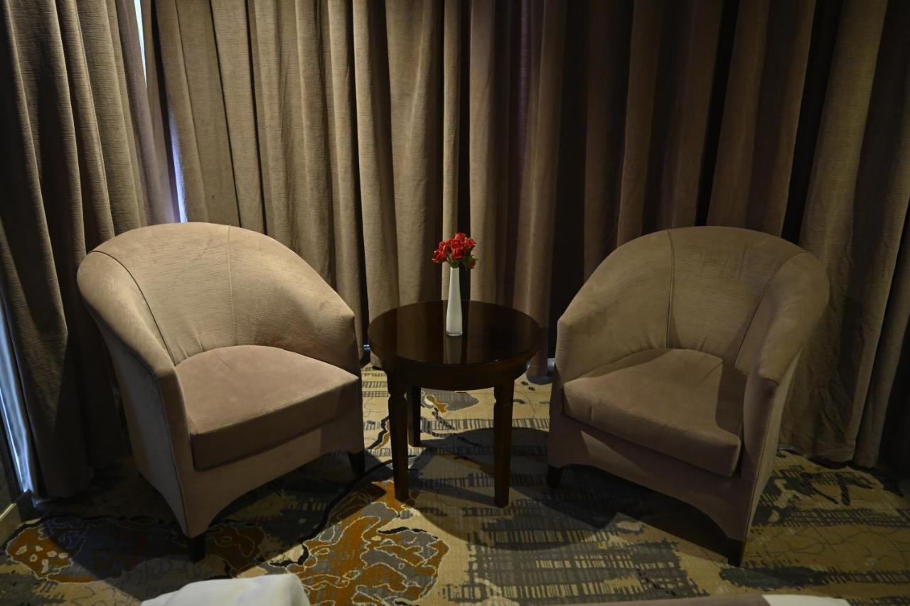 Aster Hotel Jeddah Ngoại thất bức ảnh