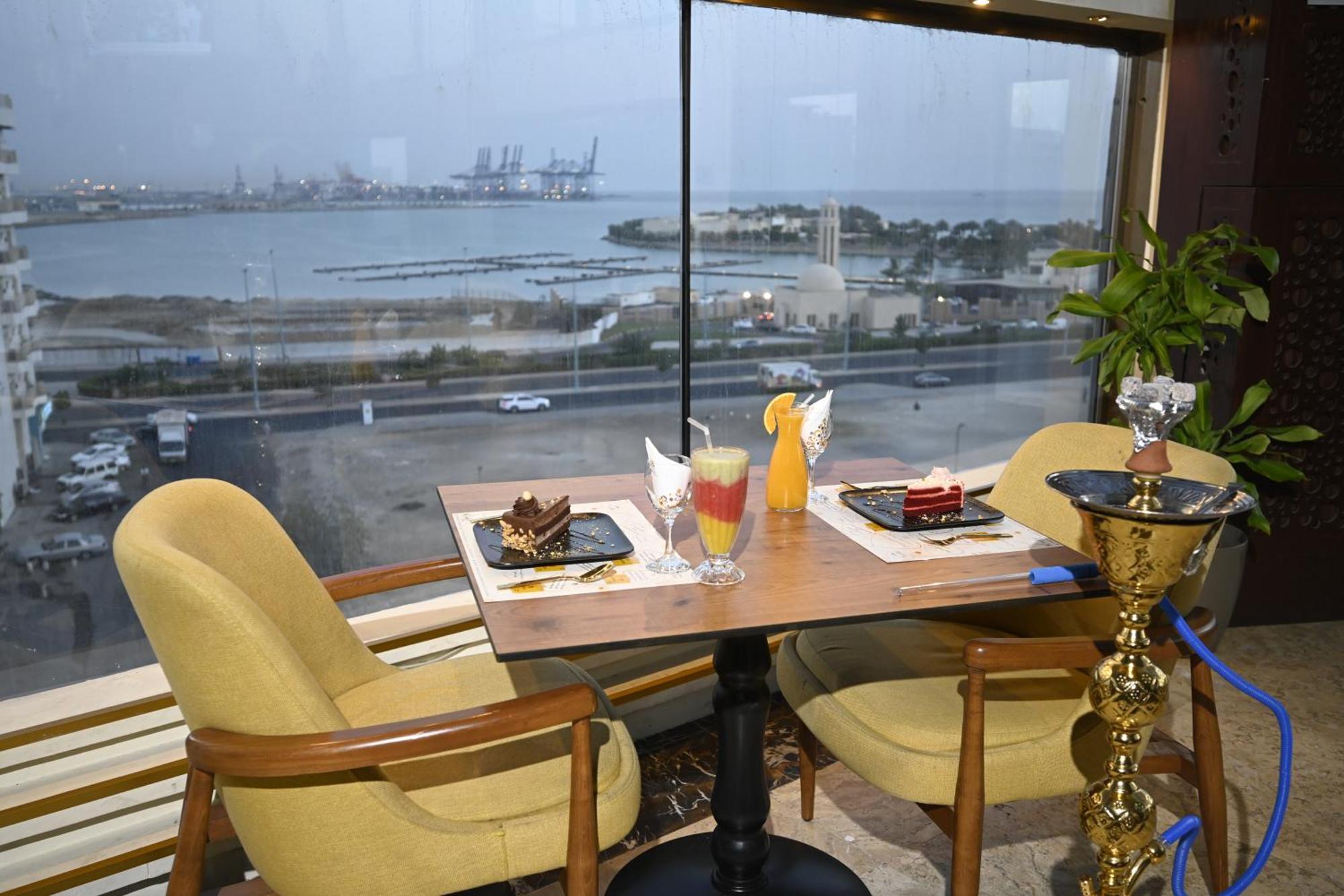 Aster Hotel Jeddah Ngoại thất bức ảnh
