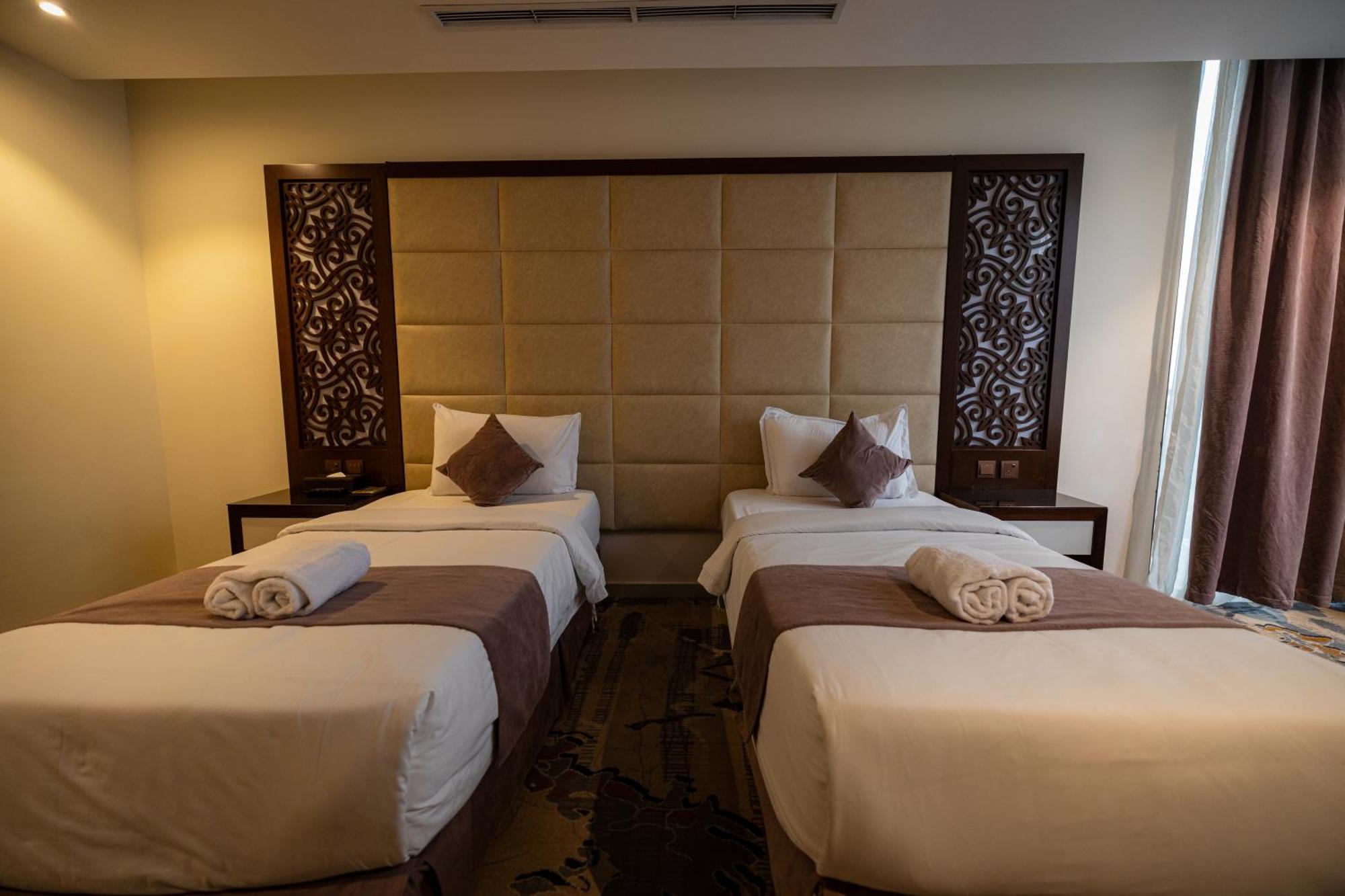 Aster Hotel Jeddah Ngoại thất bức ảnh